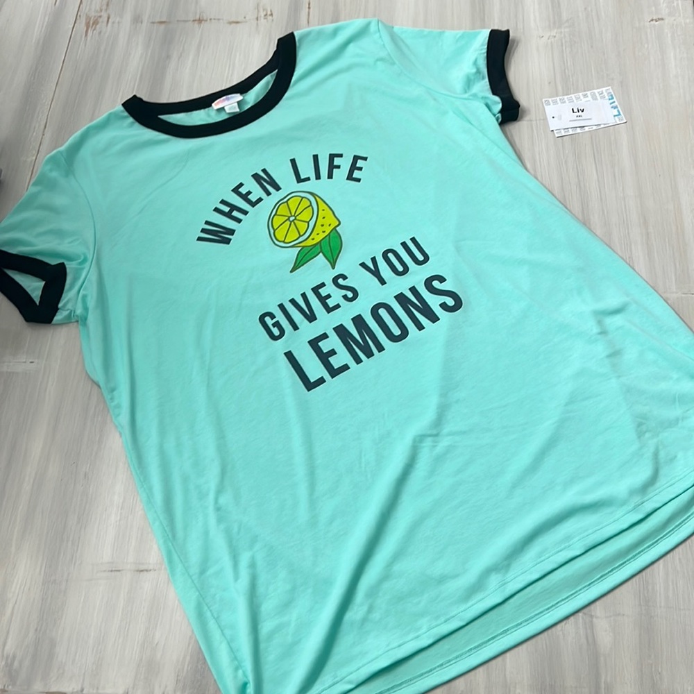 LuLaRoe Liv Tee